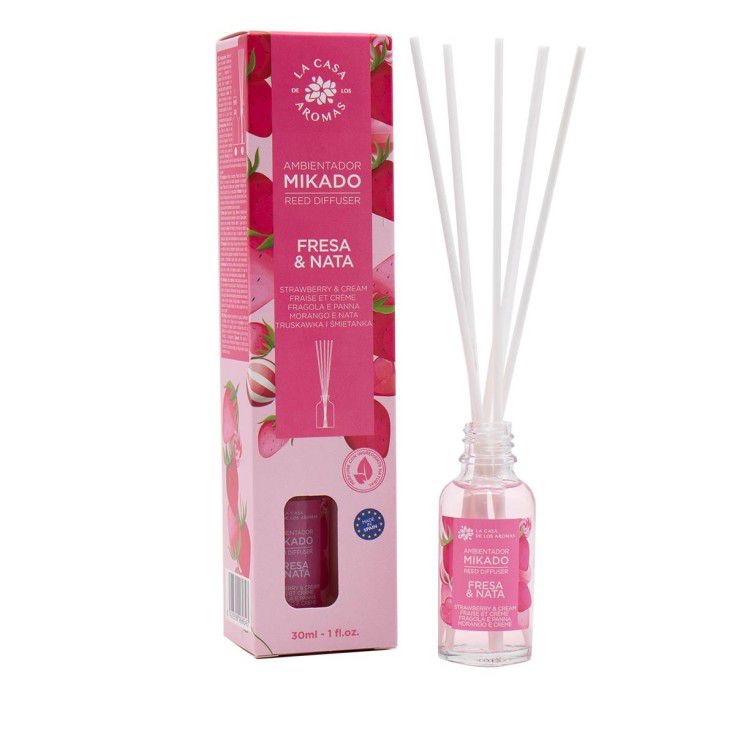 MIKADO FRESA Y NATA